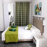 Vitalba Pensión 3*