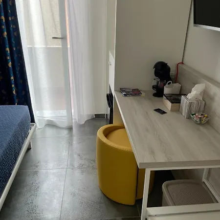 Vitalba Guest house *